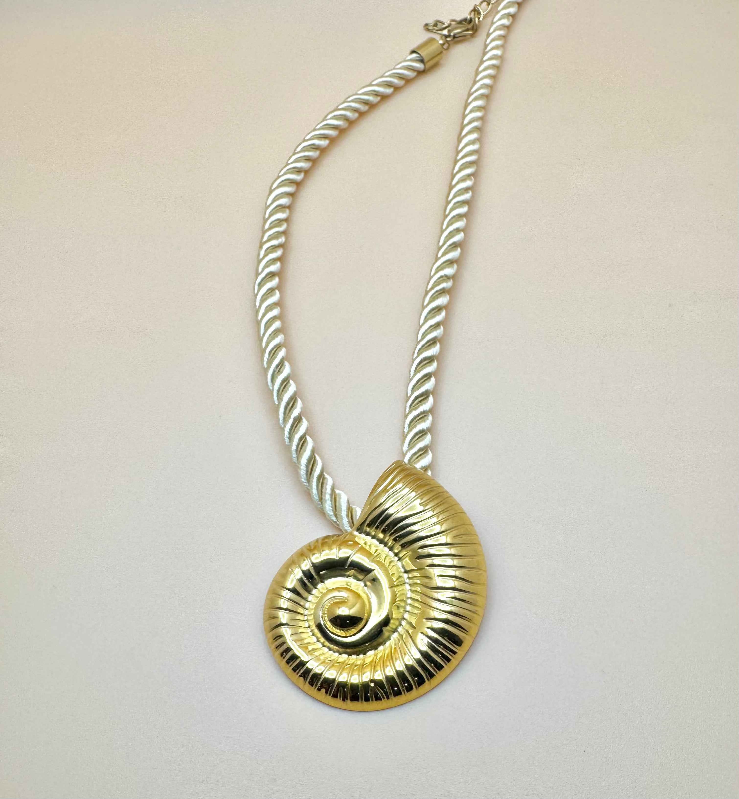 Iris Necklace