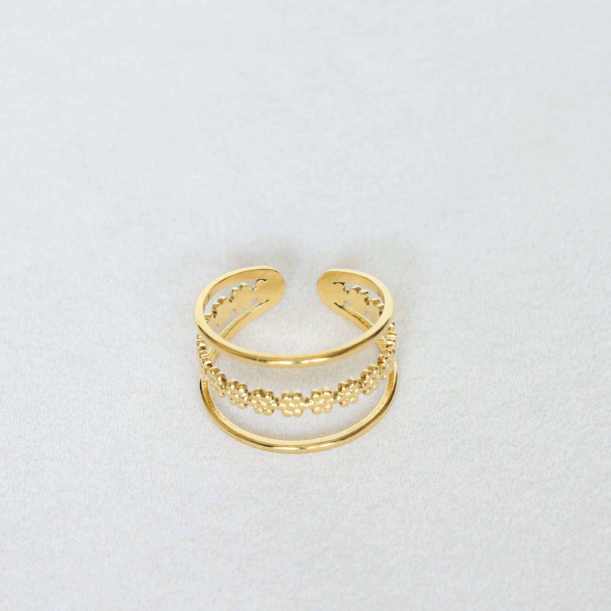 Mina Band Ring