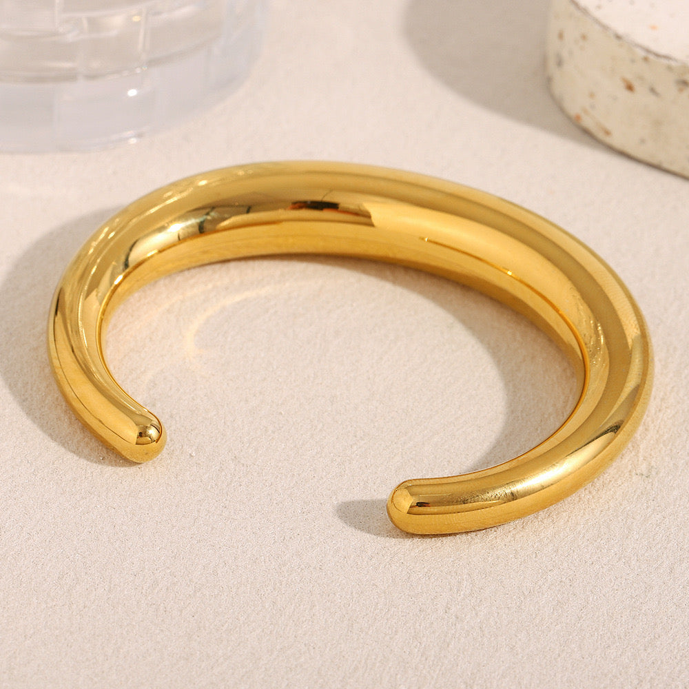 Cuff - Gold Plated/Anti Tarnish