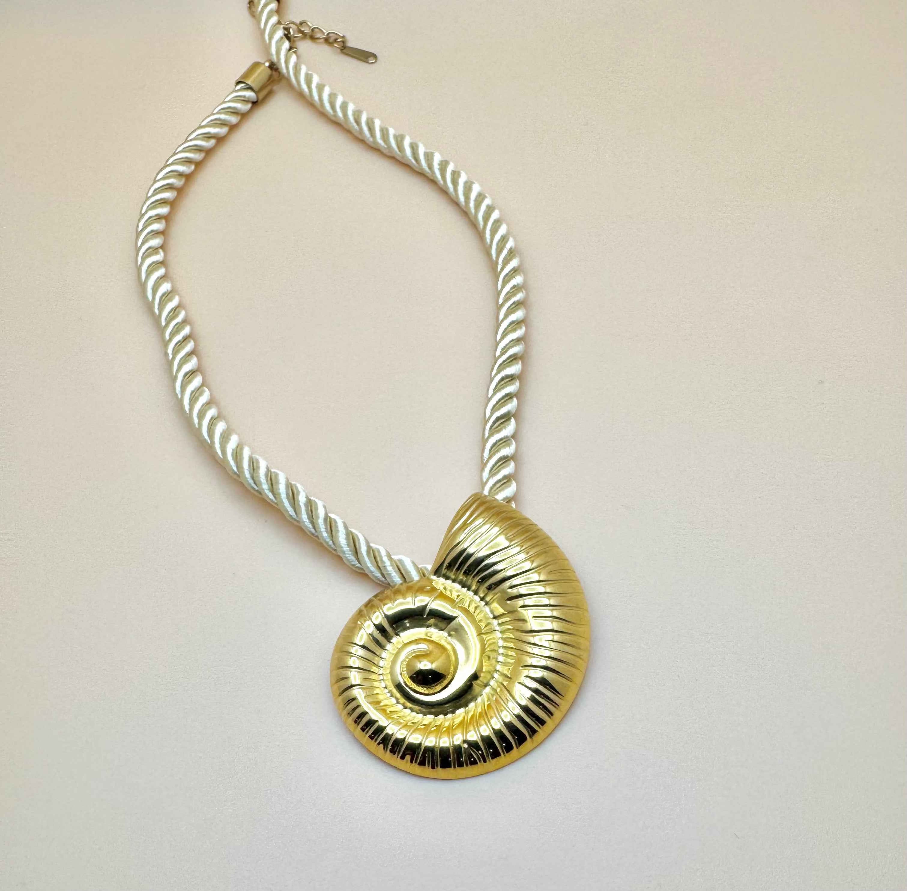 Iris Necklace
